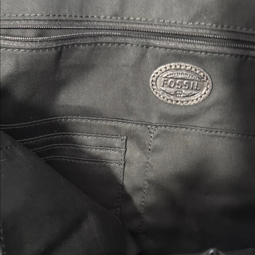 Fossil Black Leather Laptop Bag - Picture 8 of 11